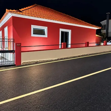 Casa vacanze Casa Do Lago, 10 Min From Airport & Sea